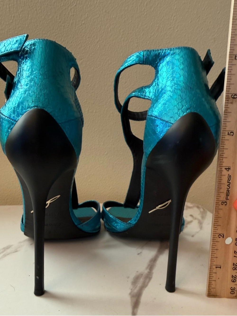 Brian Atwood Laetitia Turquoise Metallic Strappy Stiletto Sandals, GUC, Size 8 - Picture 8 of 14